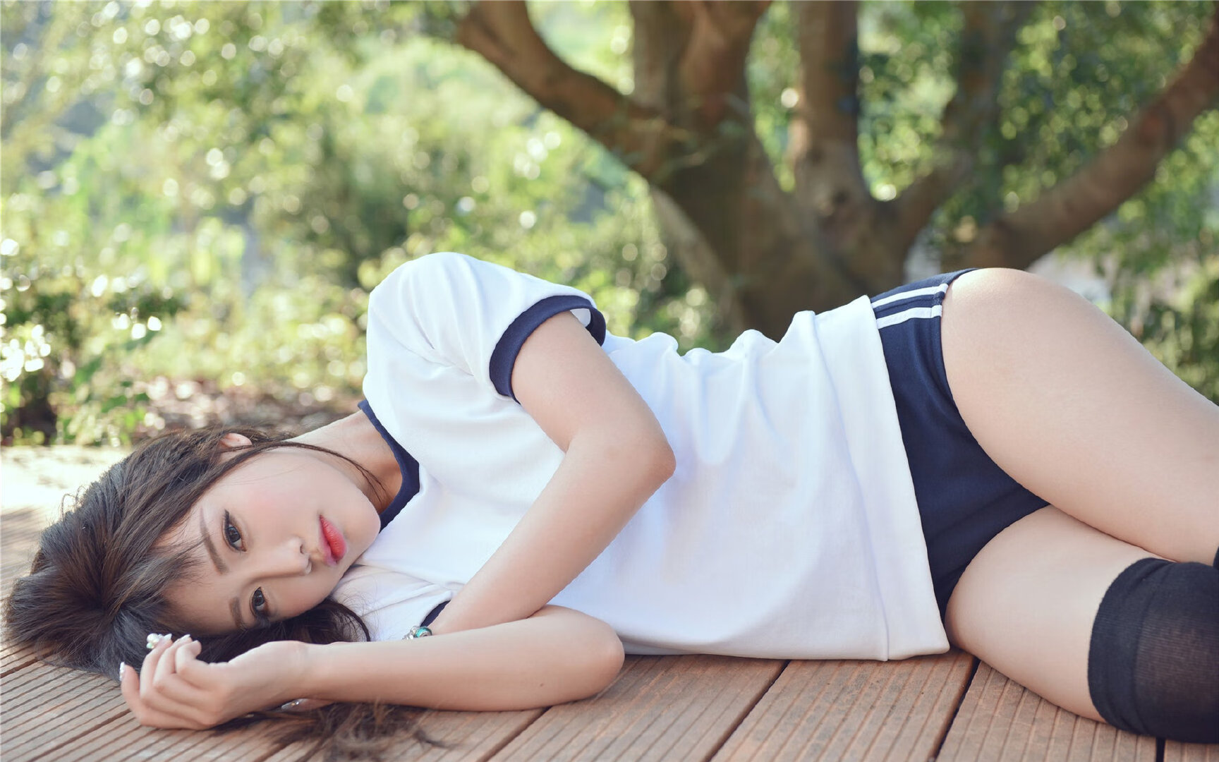 18岁天才少年的成长阵痛：从“个人秀”到“团队大脑”的蜕变。